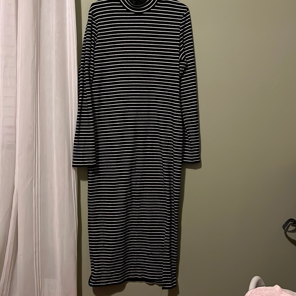Wild fable striped midi dress
